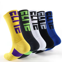 2020 Wholesale Colorful Nylon Mid Alphabet Pattern Basketball Crew Socks Men